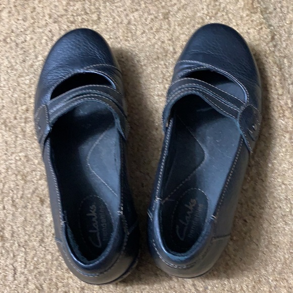 Clark’s 6 1/2 black - Picture 7 of 7